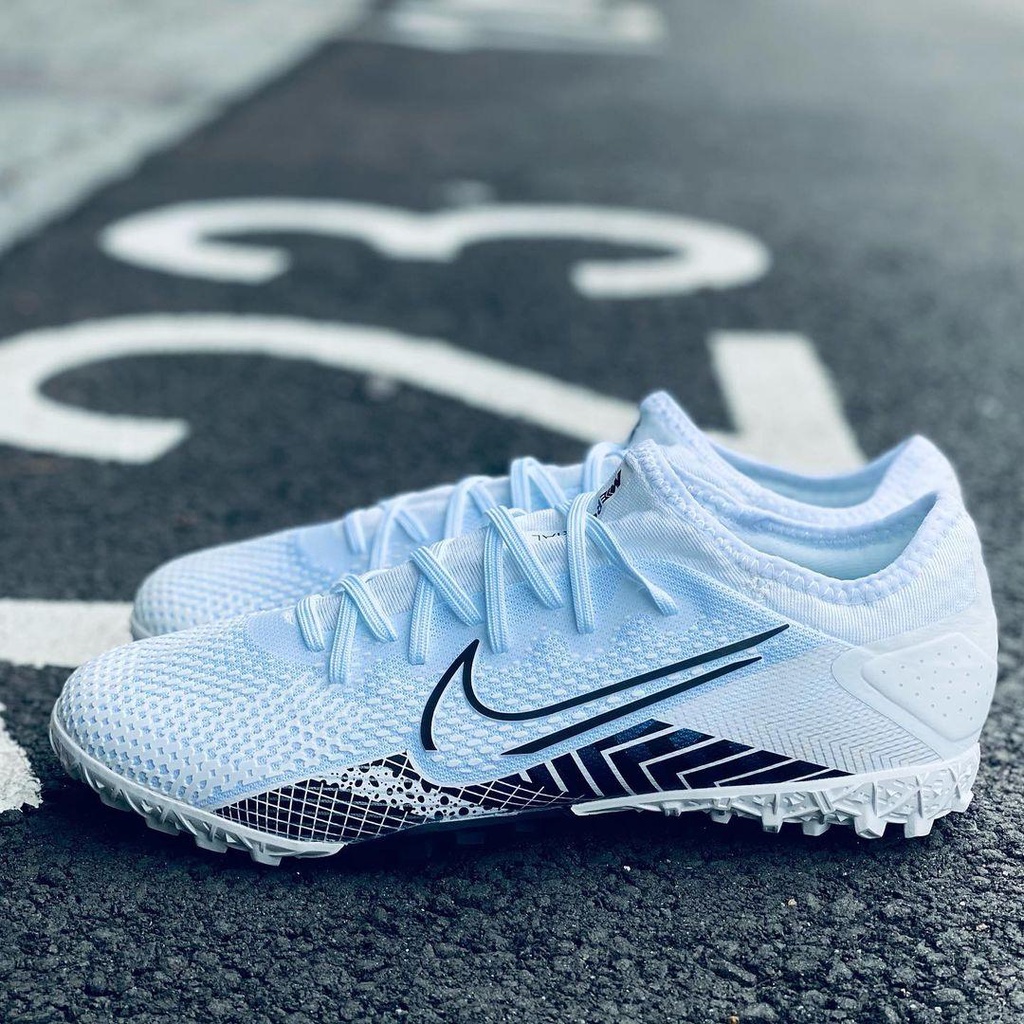 Giày đá bóng Vapor 13 Pro đế TF cho sân cỏ nhân tạo
