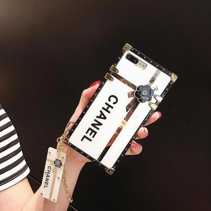 Ốp Điện Thoại Hình Vuông In Logo Thời Trang Cho iPhone X XS Max XR 6 6S 7 8 Plus 13 12 Mini 11 Pro Max