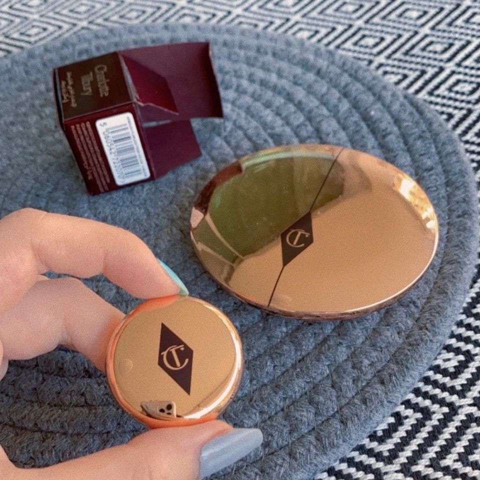 [Hàng mới về] Phấn che khuyết điểm Charlotte Tilbury điều dầu lâu trôi 0.8g | BigBuy360 - bigbuy360.vn