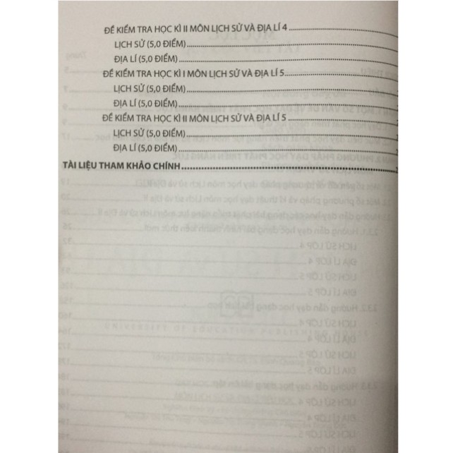 Sách - Dạy học phát triển năng lực Môn Lịch Sử và Địa Lí tiểu học