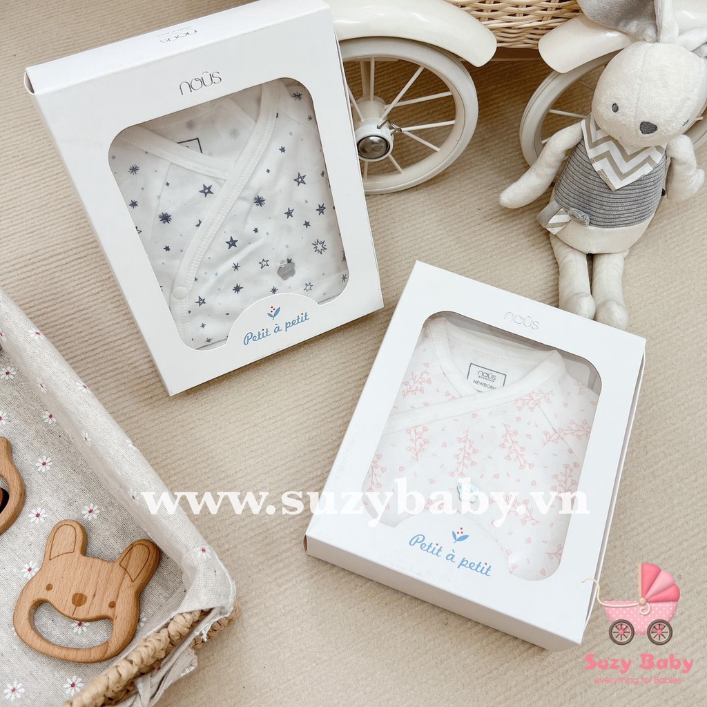 NOUS BODYSUIT CÚC LỆCH MẪU HOẠ TIẾT, Suzy baby