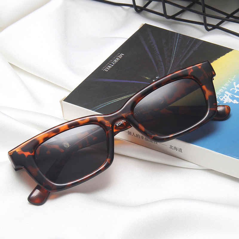 Kính Mát Thời Trang Hàn Quốc Độc Đáo Cho Nữ