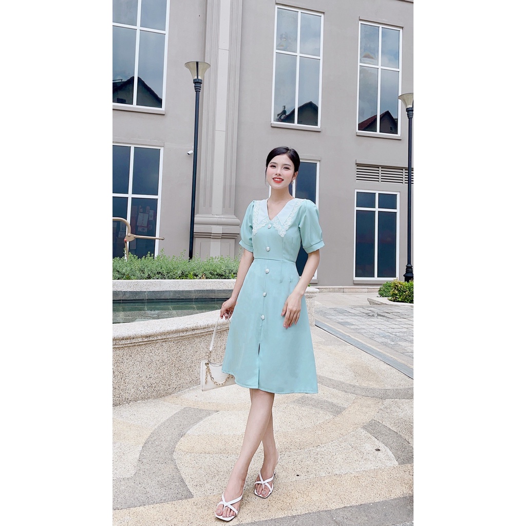 Đầm Xòe Chữ A Cổ V Phối Ren Đính Nút Duyên Dán AKARA K105 Full Size | BigBuy360 - bigbuy360.vn