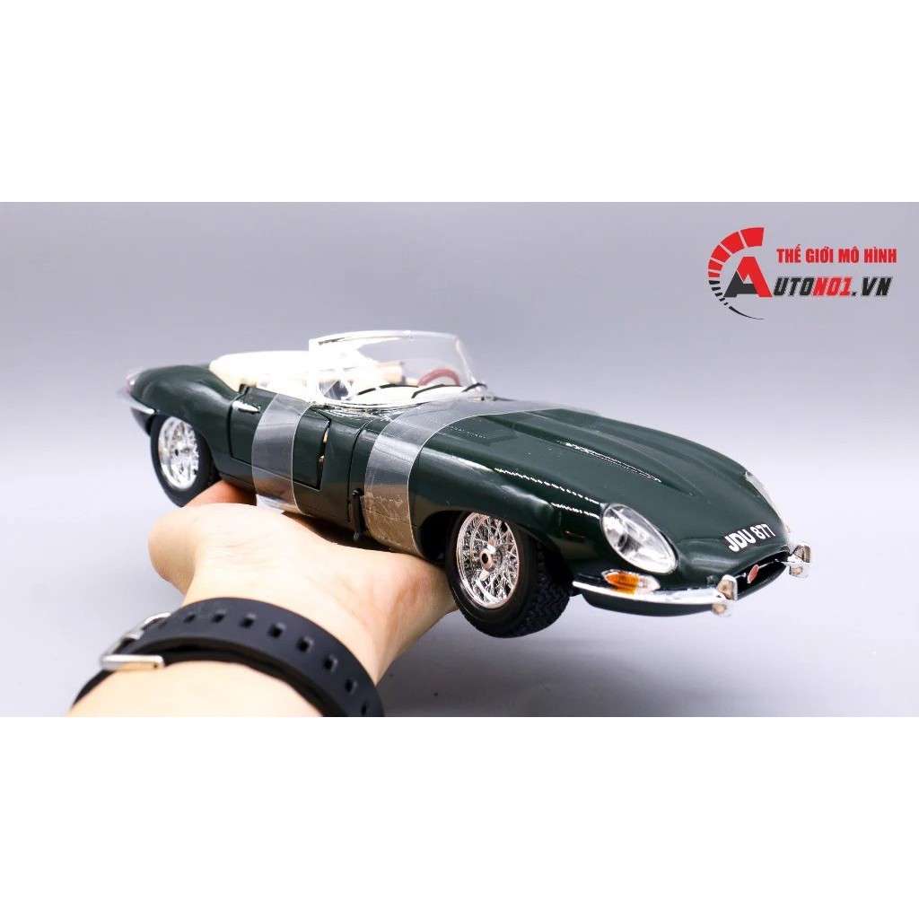 MÔ HÌNH XE JAGUAR E CABRIO. GREEN 1961 1:18 BBURAGO 5238