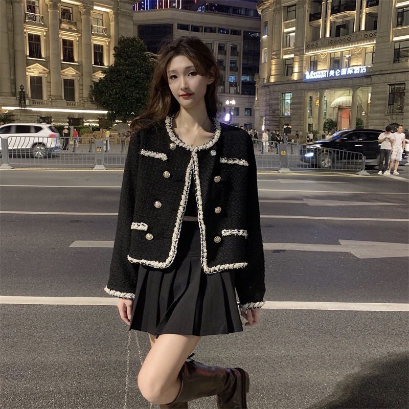 Áo Khoác Ren Dáng Rộng Màu Sắc Tương Phản Thời Trang Mùa Đông Cho Nữ