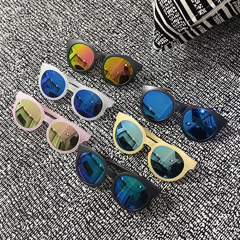 Thời trang đầy màu sắc trẻ em Kính mát 2-8 năm tuổi bé Kính mát