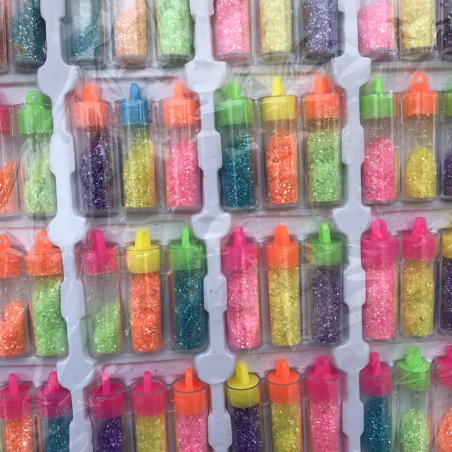 Sỉ 90 lọ nhũ kim tuyến dùng trang trí, thủ công  có lỗ để treo