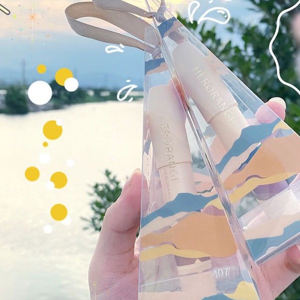 Son Môi Dưỡng Ẩm Chống Khô Màu Nhung Mờ Hộp Trong Tam Giác Q3