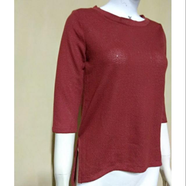 Áo len tay lỡ xẻ tà | BigBuy360 - bigbuy360.vn