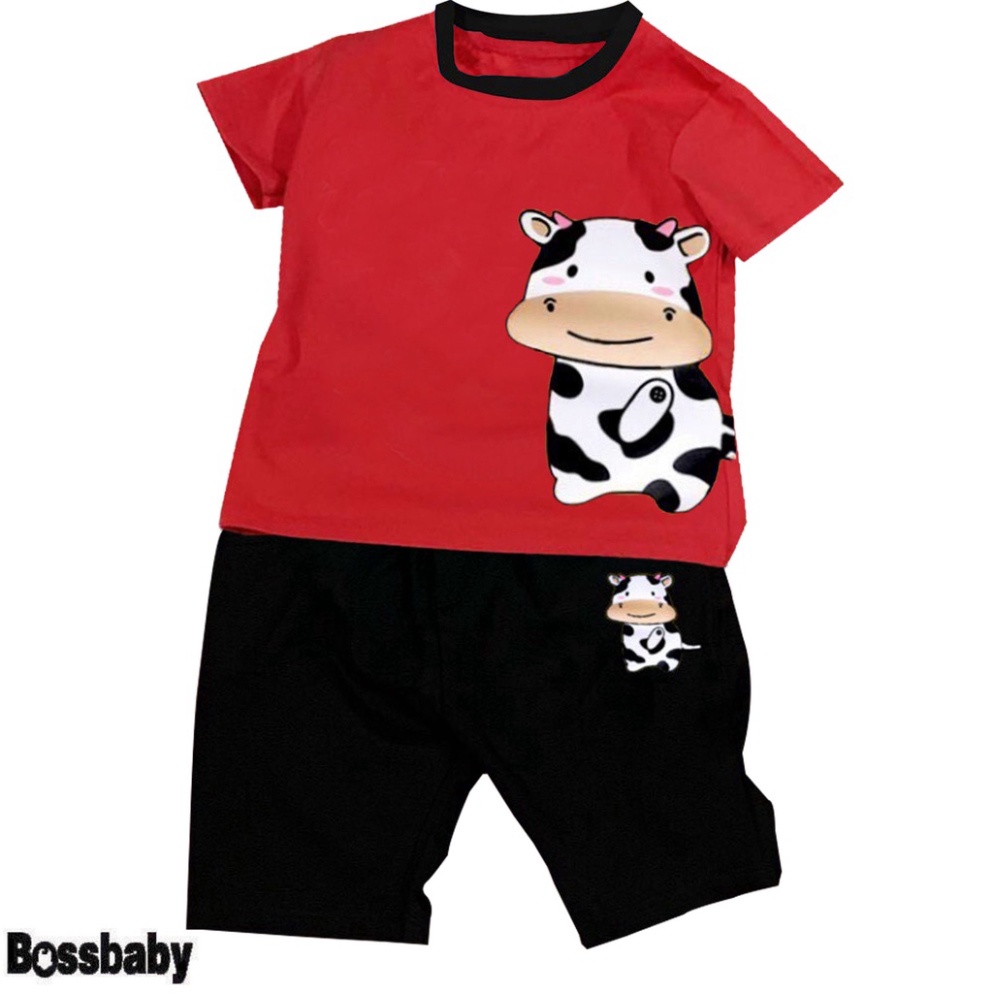 Bộ đồ bé trai hinh in bò sữa siêu dễ thuong cho bé từ 6kg đến 29kg.BDBT40.