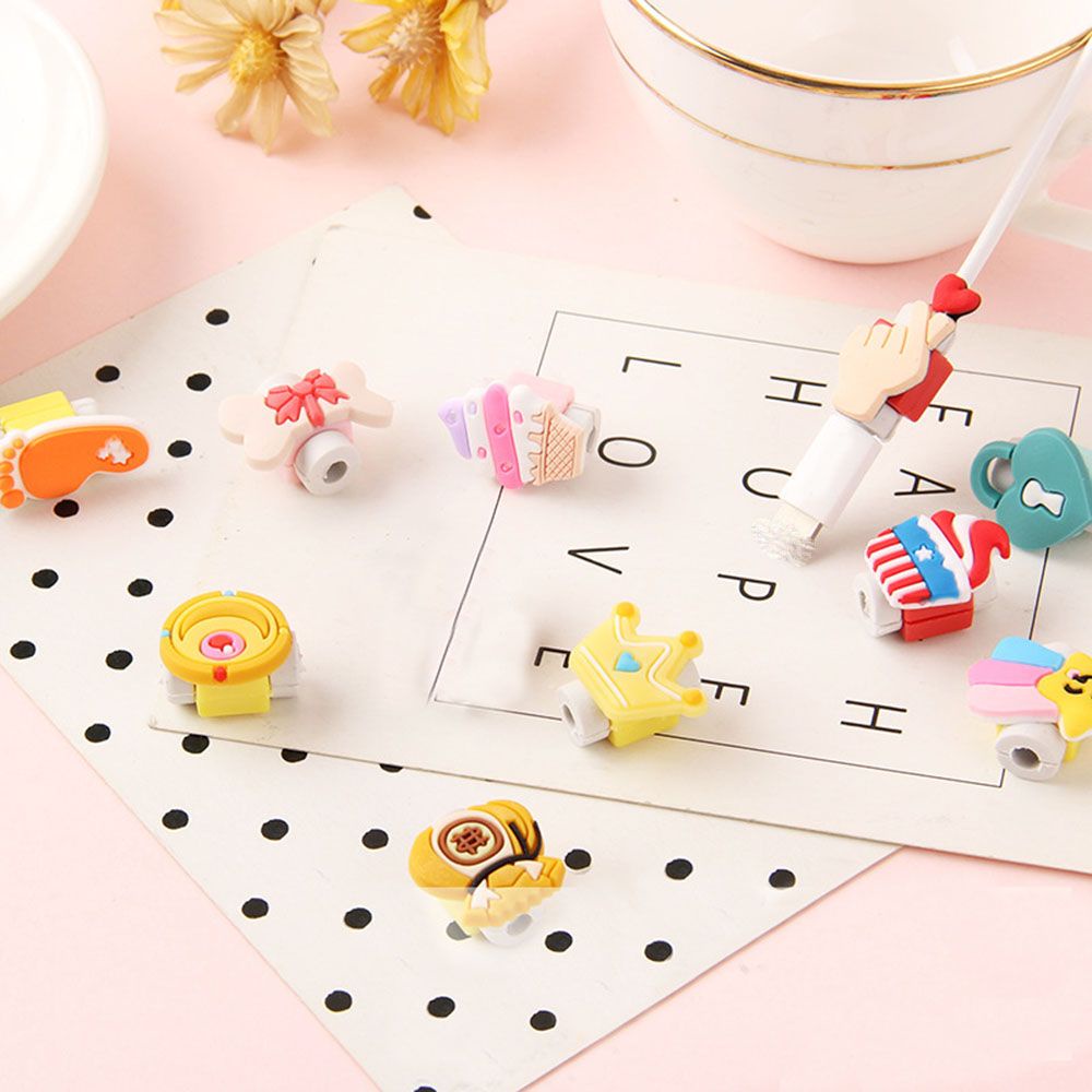 Phụ Kiện Bảo Vệ Dây Cáp Sạc USB Bằng Silicon Mềm Họa Tiết Hoạt Hình Dễ Thương