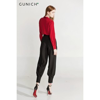 Quần jogger đen phối nút Gunich