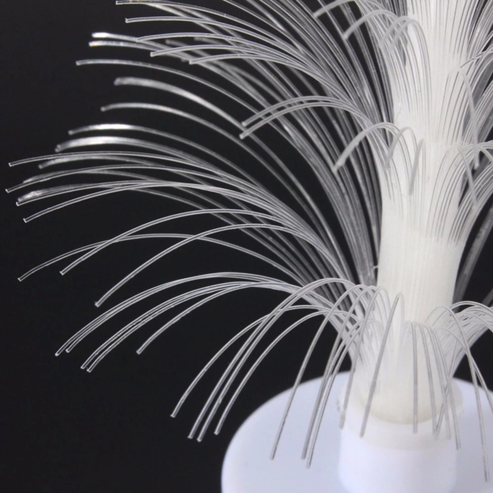 Cây thông mini để bàn có đèn led trang trí lễ giáng sinh