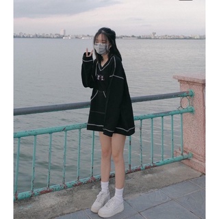 Áo sweater cổ V viền chỉ nổi