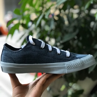 Giày Sneaker Nữ C.V Chính Hãng💯