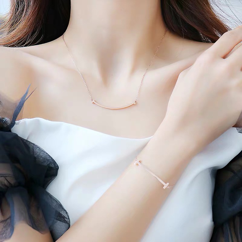 Dây chuyền/khuyên tai thép titan mạ vàng hồng 18k không gỉ chống dị ứng thời trang Hàn Quốc cho nữ