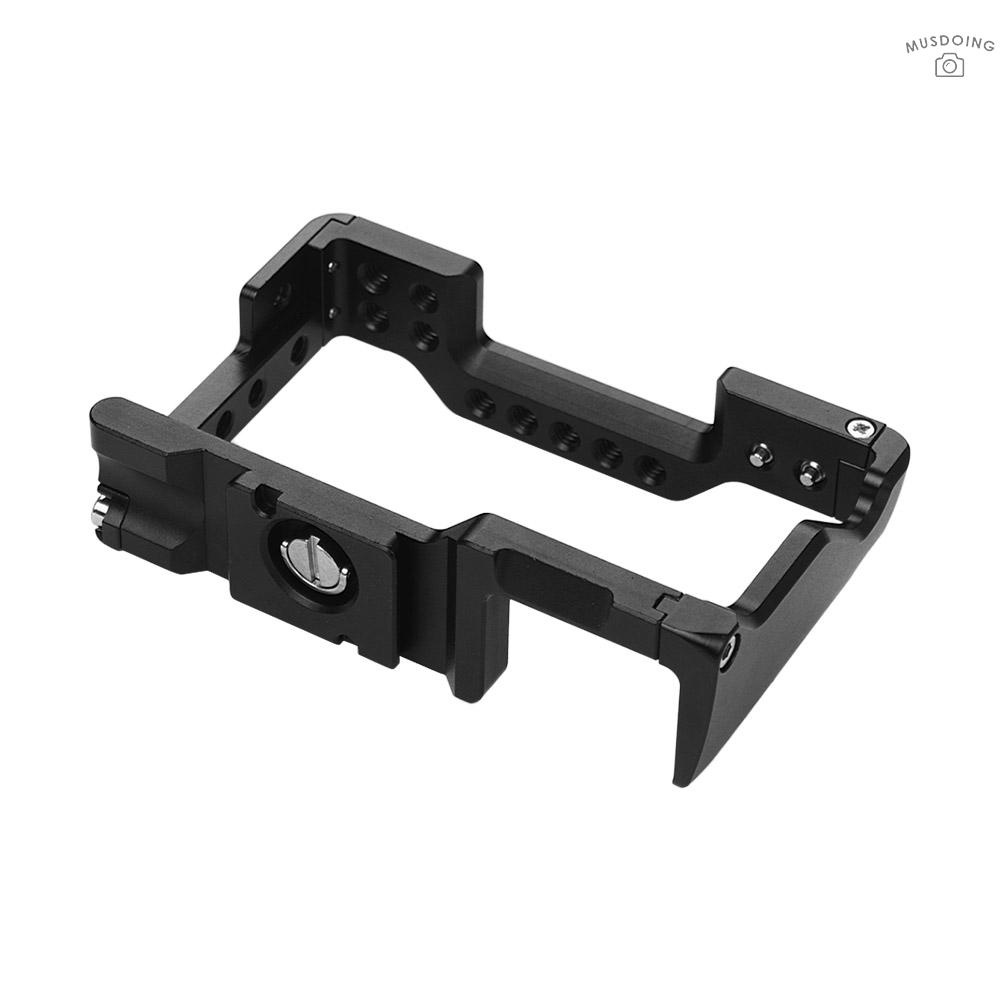 ღ Andoer Camera Cage Aviation Aluminum Video Film Movie Making Cage with 1/4 Inch Screw Hole Cable Clamp Accessory Replacement for Sony A6000/A6300/A6400/A6500 Camera