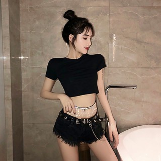 Set áo thun croptop tay ngắn cổ tròn ôm bobdy + quần jeans ngắn sát mông gợi cảm ulzzang ( 2 màu )