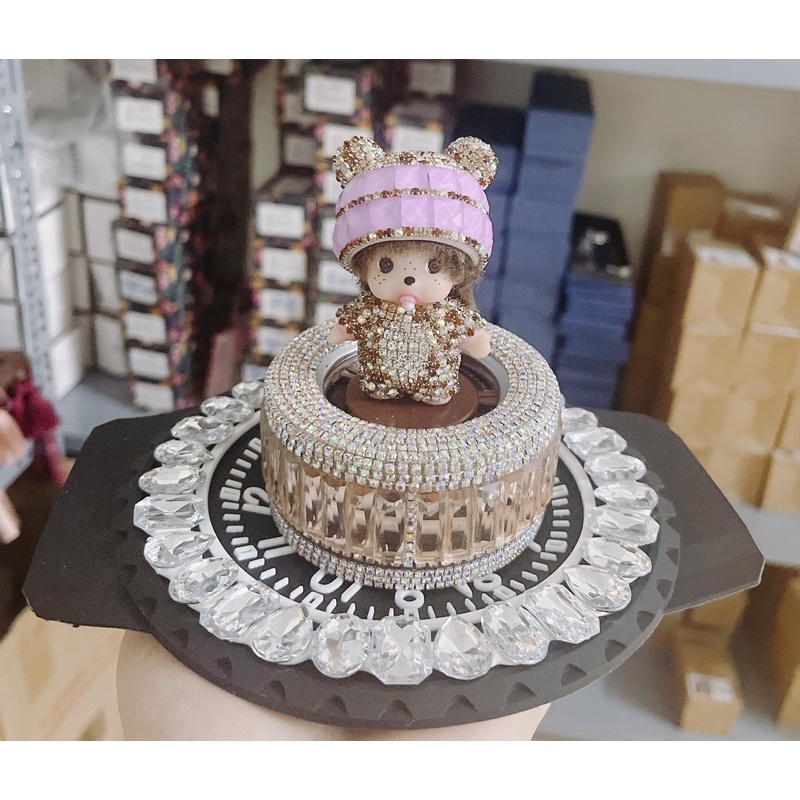 Gấu Đá Pha Lê Trang trí Tap lo Xe Ô tô