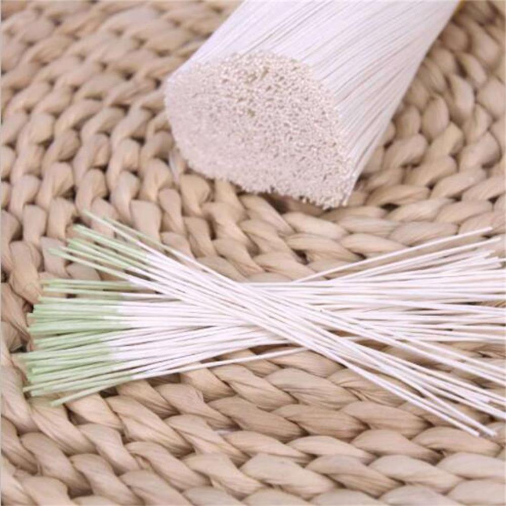 Hộp 60 sợi vệ sinh lỗ tai MIHAN1 nhiều màu sắc tiện dụng