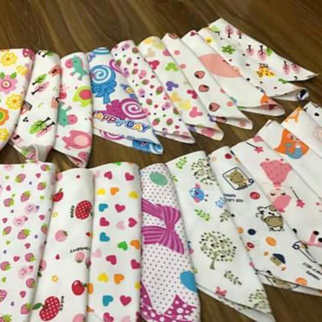 Combo 10 yếm tam giác cho bé