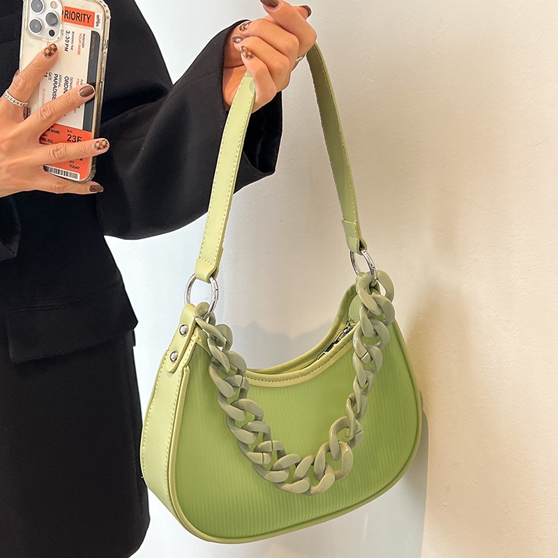 Túi đeo chéo IELGY màu trơn phối dây xích thời trang cho nữ