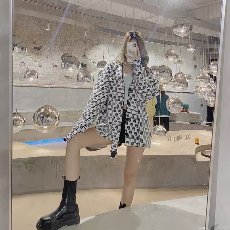 ÁO LEN CADIGAN WE11DONE DÀNH CHO CÁC CÔ NÀNG CÁ TÍNH