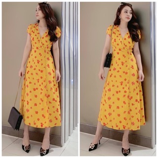 Đầm vàng hoa đỏ xẻ tà (kèm hình thật)