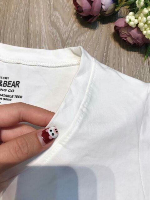 Áo Thun Cổ Tim (XẢ HÀNG)