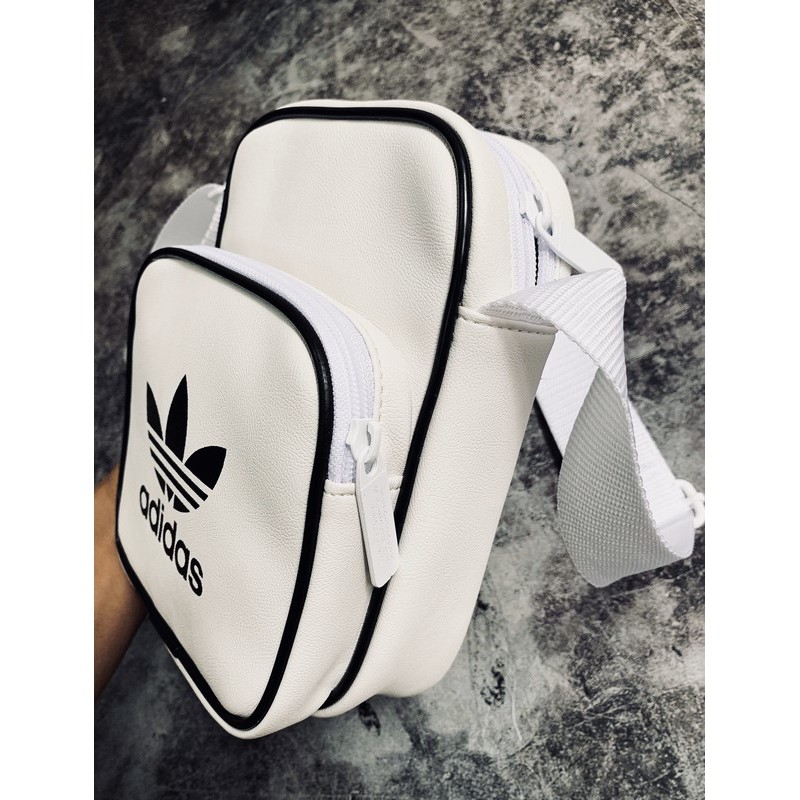 Túi đeo chéo Mini Bag màu trắng XUẤT DƯ FULL TEM TAG