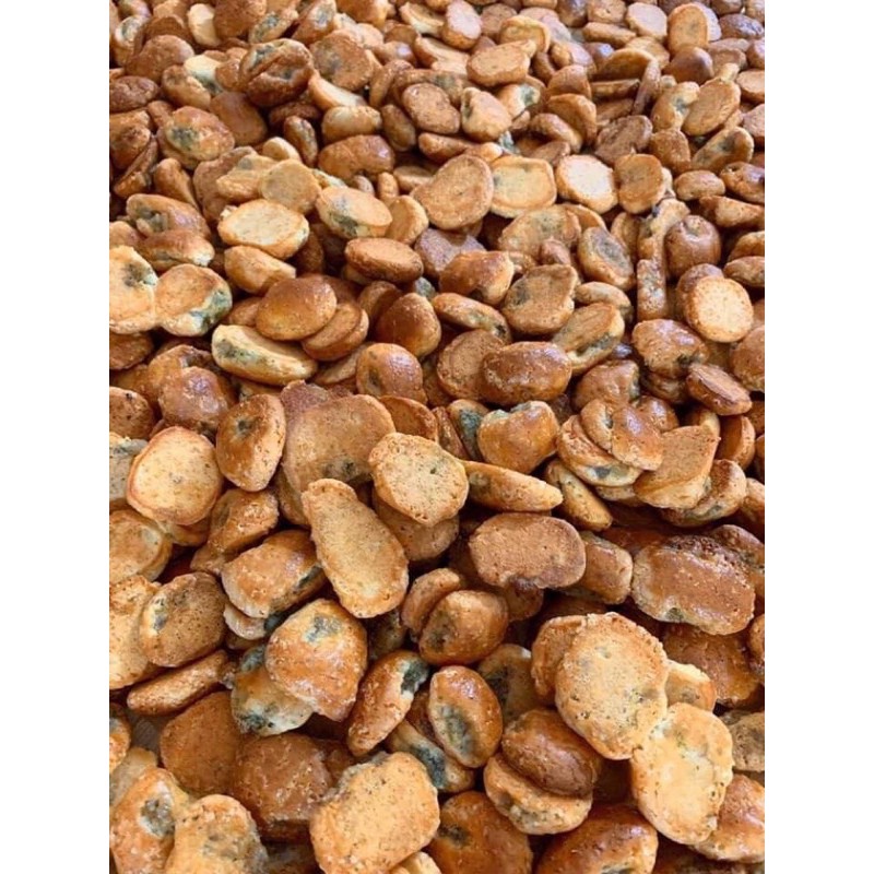 Đặc sản truyền thống Hà Nội - Bánh chả lá chanh