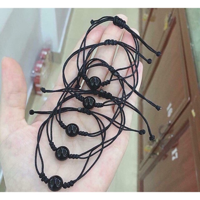 VÒNG TAY TẾT CHỈ ĐỎ,Đen