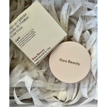PHẤN PHỦ RARE BEAUTY ALWAYS OPTIMIST SOFT RADIANCE SETTING POWDER