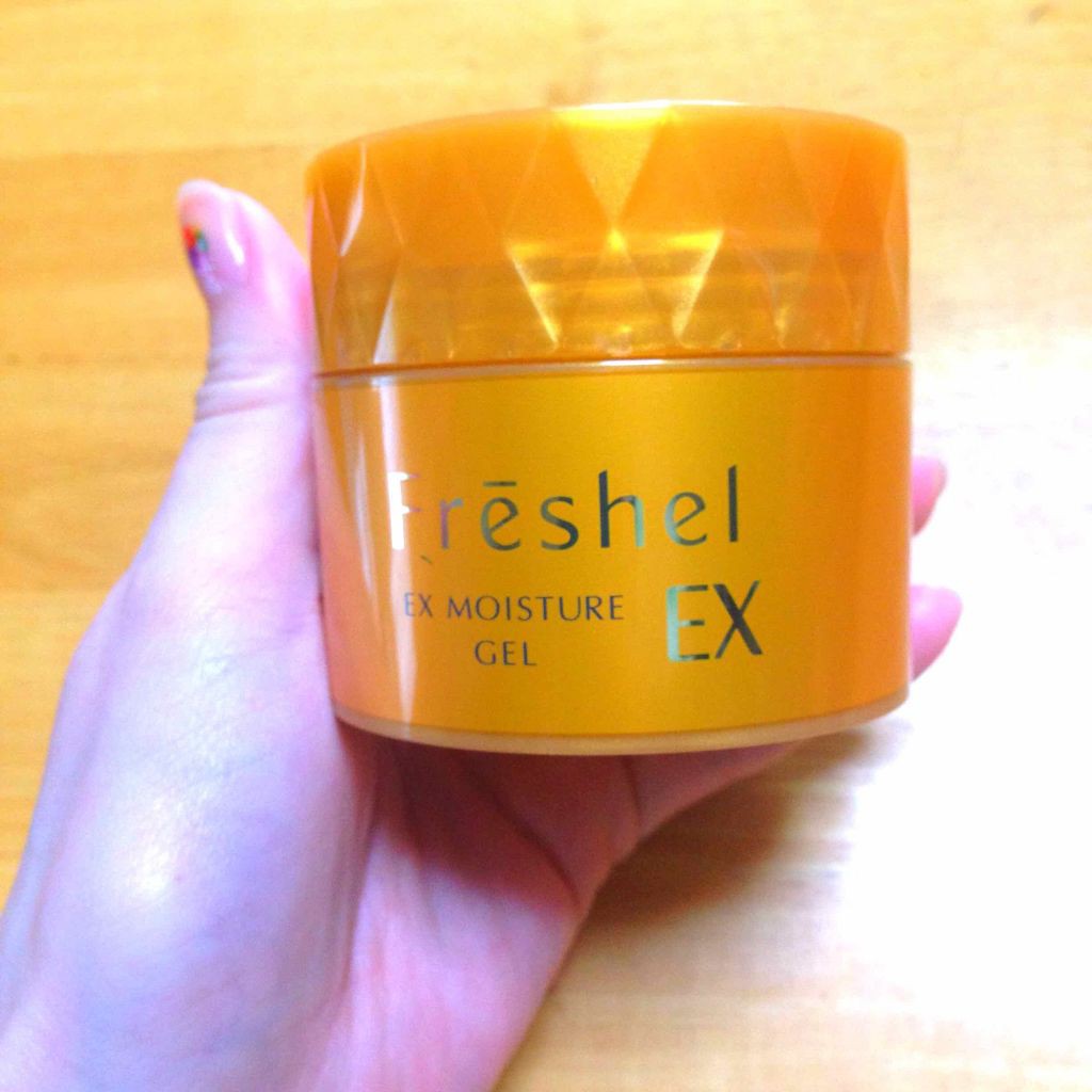 Gel dưỡng phục hồi da lão hóa kanebo freshel ex moisture gel dành cho da khô