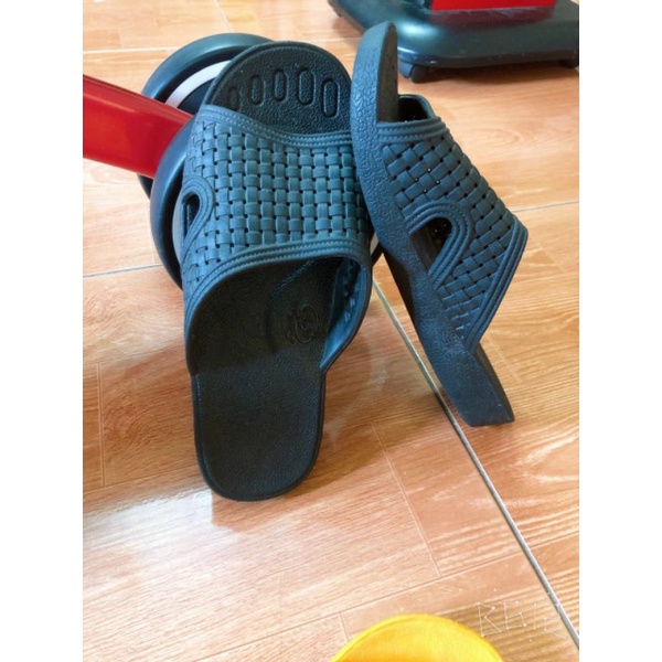 Dép Nhựa nam nữ Đệm Vàng  thích hợp đi trong nhà, đi mưa.