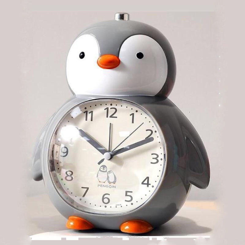 Đồng Hồ Báo Thức Hình Chú Chim Cánh Cụt Siêu Cute - Sunni Shop
