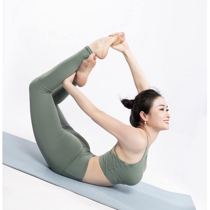 Bộ Đồ Tập Gym Yoga Livan Soft Lavish Màu Xanh Bơ Tặng Kèm Mút Ngực Cao Cấp