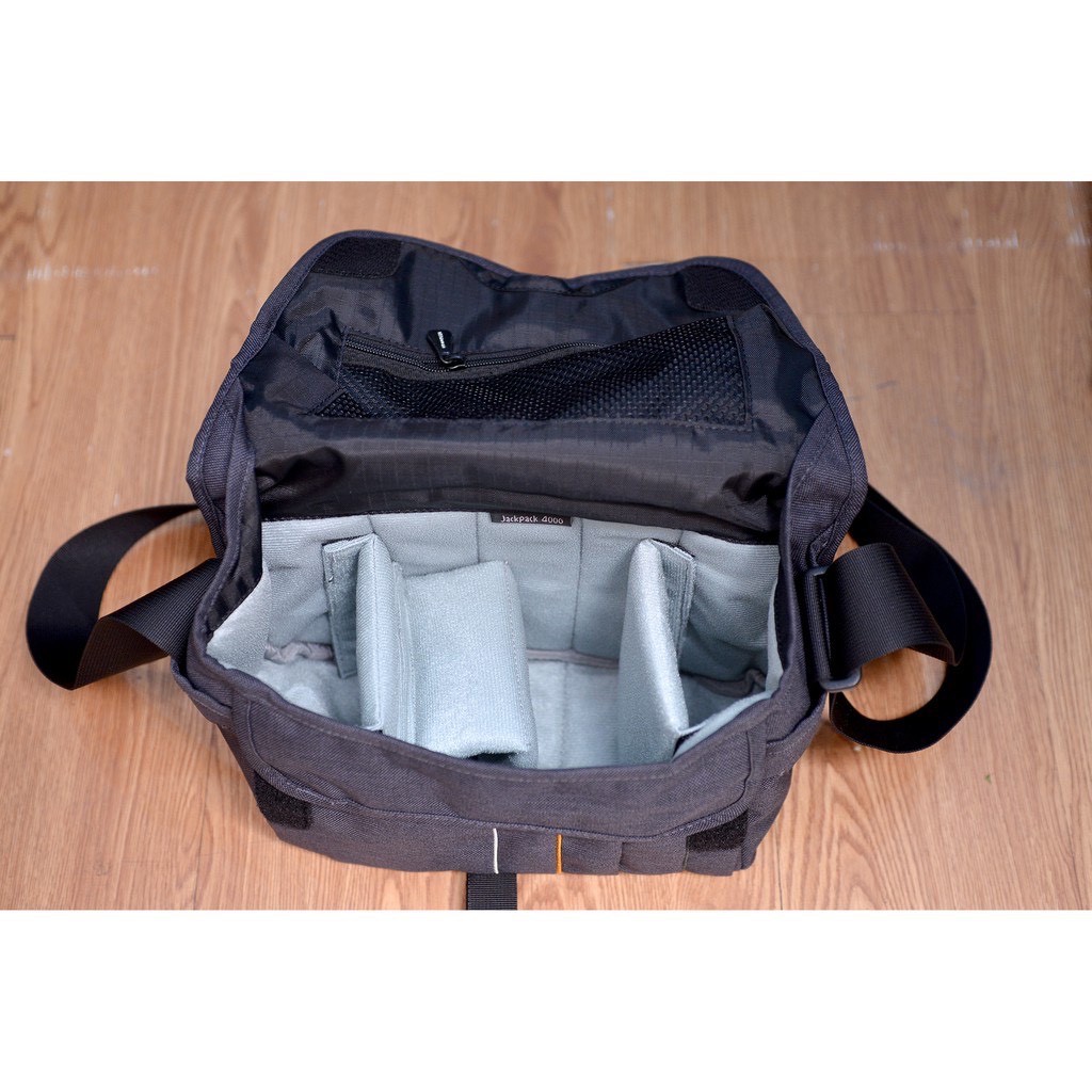 Túi Máy Ảnh Thời Trang Crumpler Jackpack 4000- Hình Thực Tế - Túi Để Máy Chụp Hình Chuyên Dụng