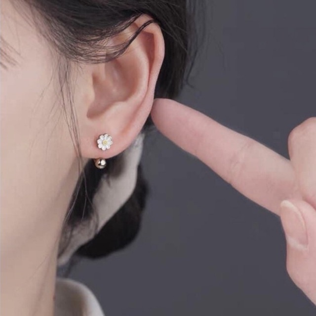 Bông tai nữ cúc hoạ mi cong chốt zen điệu đà - THJ SLIVER