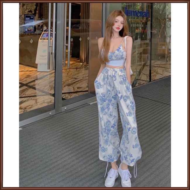 Set Đồ 2 Món Gồm Áo Hai Dây Cổ Chữ V + Quần Dài Ống Rộng Lưng Thun Rút Dây Hoạ Tiết Hoa Dành Cho Nữ