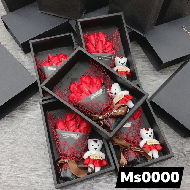 [HN Nowship] Hoa sáp bó 7 bông kèm hoa (hoặc gấu) xịn xò 💋 freeship 💋 ảnh thật có sẵn