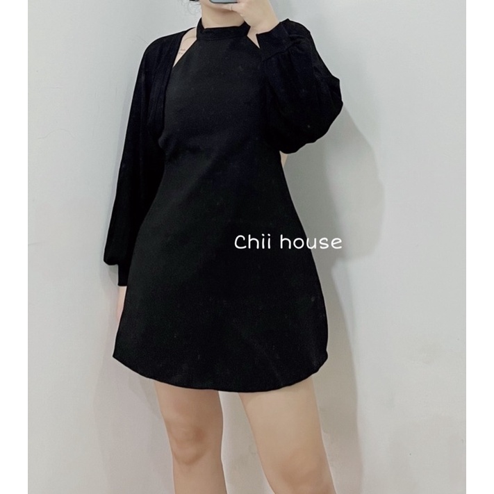 SET ĐẦM YẾM ĐEN CUTOUT LƯNG KÈM KHOÁC NGOÀI