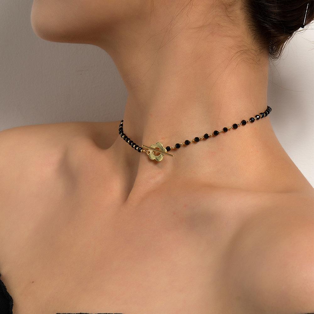 Vòng Cổ Choker Mặt Hoa Đính Hạt Pha Lê Đen Đơn Giản