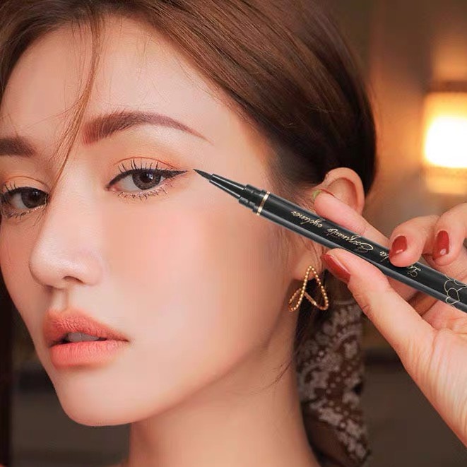 Bút kẻ mắt khóc không trôi MINIGIRL, eyeliner chống thấm nước giữ màu suốt 24h M8