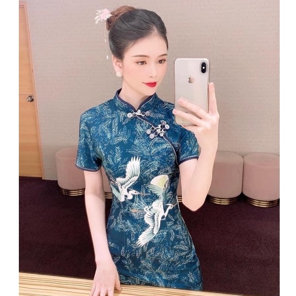 Sườn xám hạc Trung Quốc đủ size