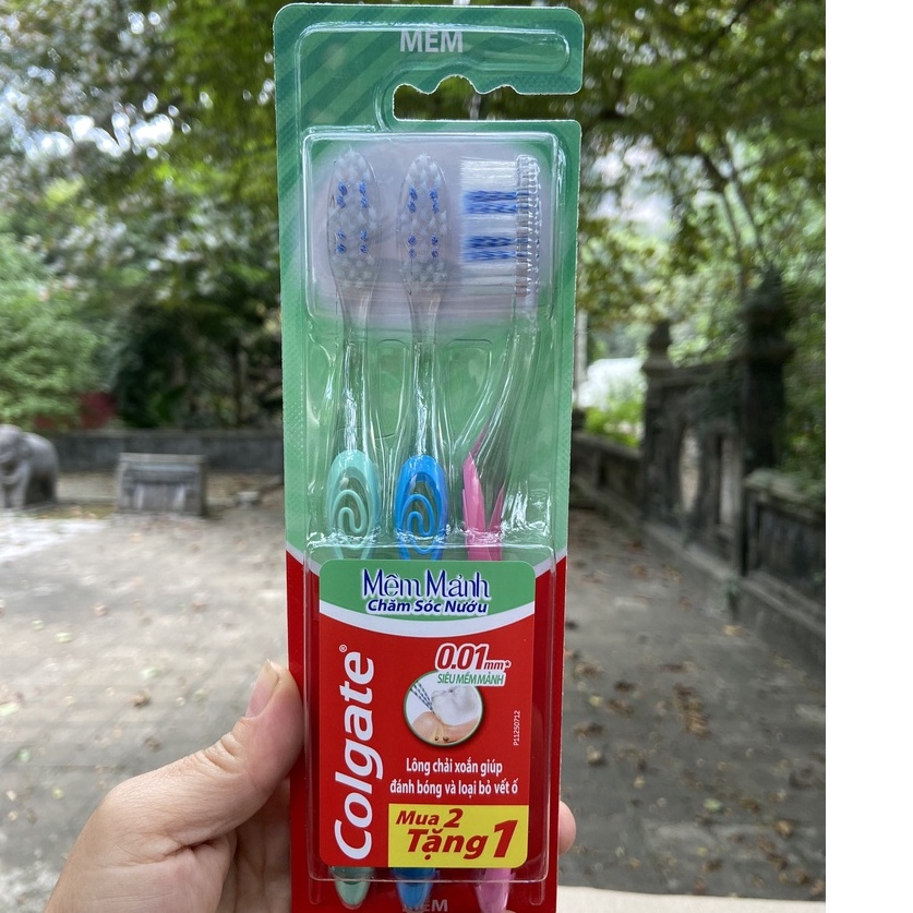 COMBO 3 BÀN CHẢI COLGATE MỀM MẢNH CHĂM SÓC NƯỚU