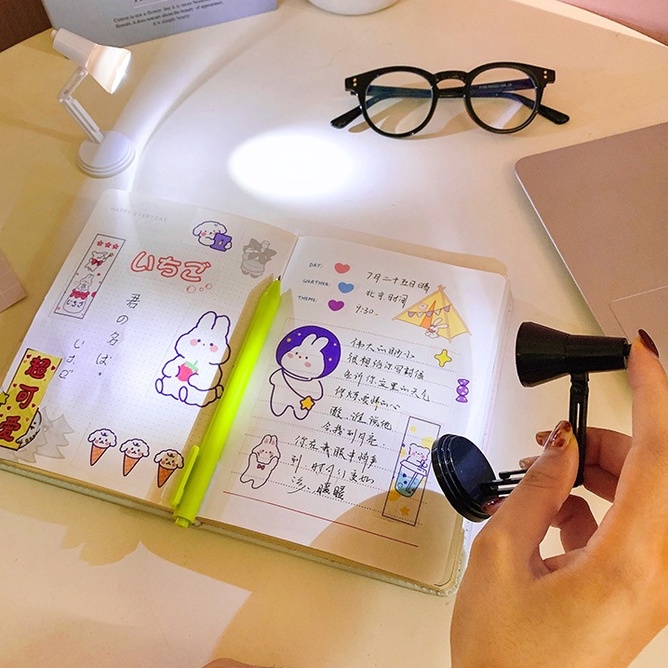 Đèn LED Đọc Sách Mini Dạng Kẹp Tiết Kiệm Năng Lượng Bảo Vệ Mắt