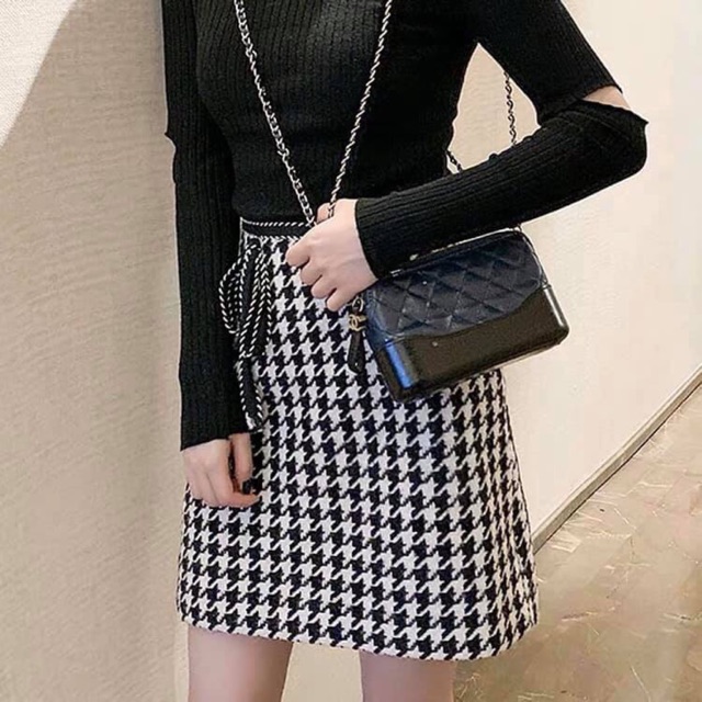 Chân váy dạ zic zắc