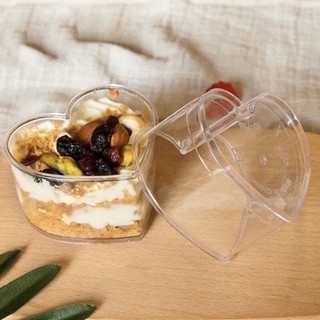 Cốc nhựa mousse tim