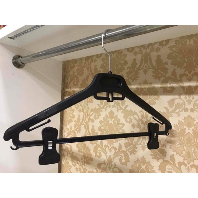 Combo 50 móc kẹp giá chỉ 125k nhé